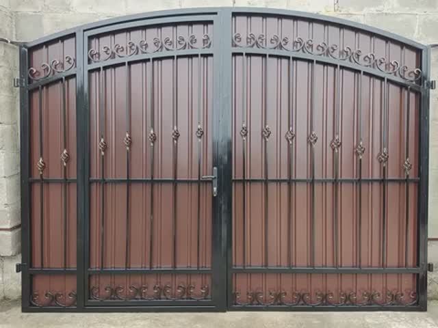 Ворота кованые + профнастил внутри калитка M100PR.mp4