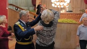 Плывёт веночек... 04.11.25...