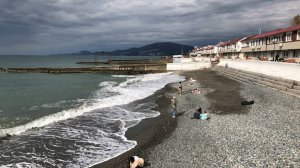 По центру Сочи и центру Адлера от устья реки Мзымта пешком