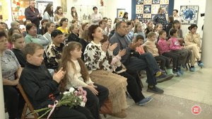 Читали Есенина, выступали с оркестром, пили чай. Жители Ревды посетили «Ночь искусств»