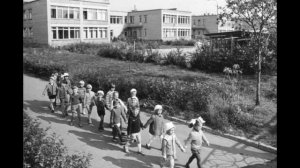 Песня Сергея Ларина «В садике»