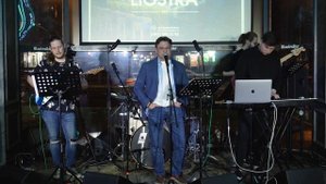 Аполлонов Юрий "Группа Стаса Намина «Цветы» - Звездочка моя ясная"