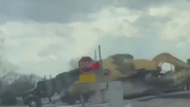 КОМЕДИЯ РОК  Жизнь летит под откос!((