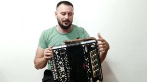 СТАРЕНЬКАЯ ЛЮБИТЕЛЬСКАЯ ГАРМОНЬ по цене кусковой