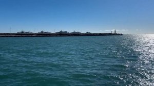 Ялта. Набережная им. В.И.Ленина. Море. 30.10.2025. Крым. Crimea. Yalta.