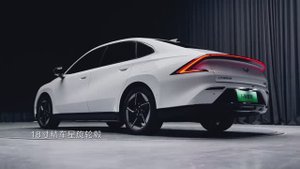 WULING STARLIGHT PHEV - седан с запасом хода 1100 километров 🚗