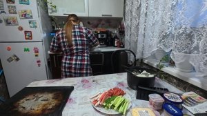 Как мы сами сделали фундамент и кладку. Готовлю роллы