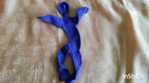 Необычная игрушка из тонкой пряжи