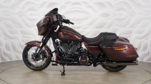 Harley-Davidson CVO Street Glide vin 5HD1PX65XRS953271