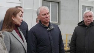 Вячеслав Володин оценил темпы строительства жилья для врачей и медсестер в Саратовской области