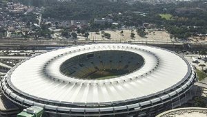 Футбольный стадион