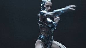 Киборг-женщина