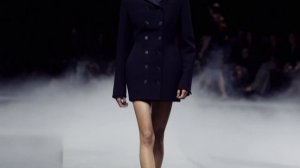 Показ женской коллекции Khaite весна-лето 2026.