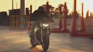 BMW S1000R 2021-2024 Official Video