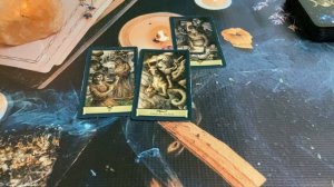 Что сейчас происходит в его жизни 🍓🔮🍒Таро