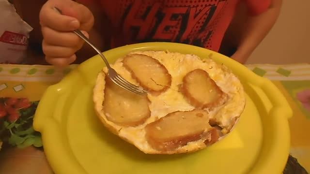 ОБЖОР ВКУСНЫЕ ГРЕНКИ ИЗ БАТОНА С ЯЙЦОМ СВЕТЛАЯ ПАМЯТЬ МИХАИЛУ ЗАДОРНОВУ