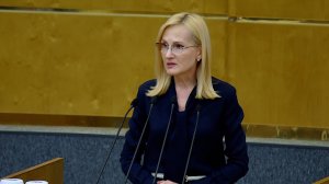 НЕ БРОСИЛА В БЕДЕ