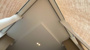 Натяжные потолки | Натяжной потолок с трековой системой освещения| Воронеж