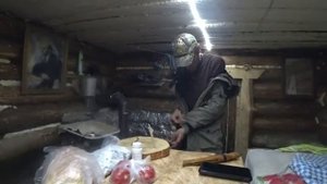 СНЕГ, ДОЖДЬ, ЗАМОРОЗКИ! Я ОДИН ЖИВУ В ЛЕСНОМ ДОМЕ. ДОДЕЛАЛ БЕСЕДКУ.
