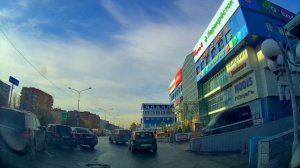 Движение на автомобиле по Тюмени до ТРЦ "Колумб" и обратно