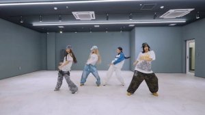 Kiss of life "Lucky" dance practice mirrored