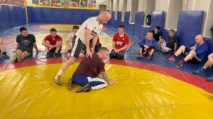 Борцы утверждают, что защита может быть основой тактики боя. Османов Шамиль (1)