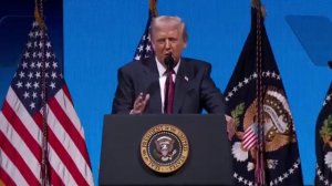 Трамп объявил о планах работать над денуклеаризацией (ядерным разоружением) США, России и Китая