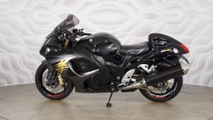 SUZUKI GSX 1300 R Hayabusa vin GX72B-100381