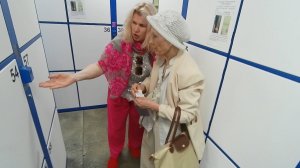 В такси от отеля "Елизар" до автовокзала, багаж в камеру хранения, Санкт-Петербург, РФ, 12.06.2025