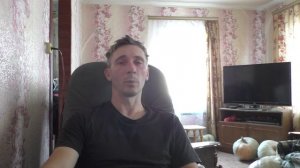 Почему музыкальная колонка не видит флешку?