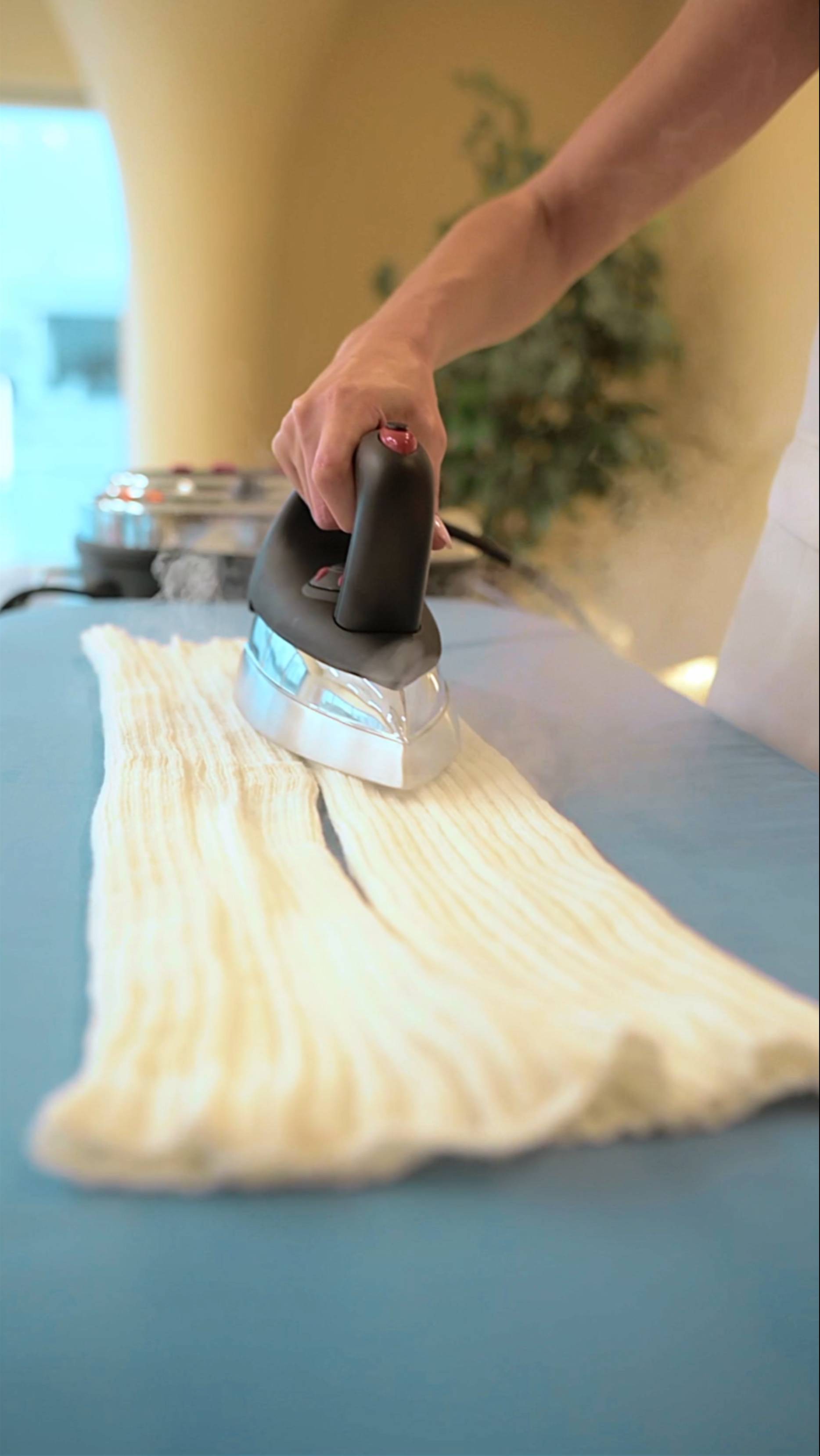 Профессиональный парогенератор с утюгом Seven Zilver Vaporix Non Stop