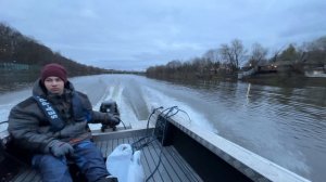 Москва река лодка Тактика 390Р