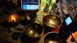 ТрансГималайский концерт - Випассана.  поющие чаши 67-323 гц. 42-16.5см