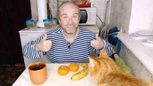 завтрак с Рыжулей. спасибо за донат. физра в школе. мукбанг. обжор. еда на камеру. диета. шизофрения