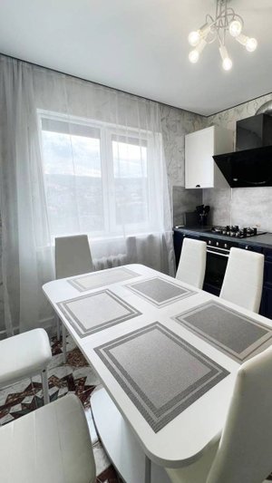 Цена квартиры в Геленджике 15.5 млн.р. Трёхкомнатная на ул.Советской при пересечении с ул.Пионерской