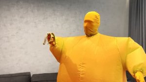 Марк узнает удивительные факты о крошечных автомобилях