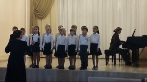 Хор учащихся младших классов "Мажоринки", Ю.Чичков "Спасибо"