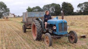 ЭТО ВИДЕО НАБРАЛО 1 МЛН ПРОСМОТРОВ! Трактора 1950-ых! Как новые! #57