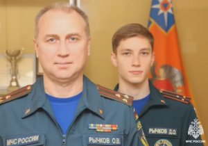 Чрезвычайные папы!