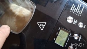 Купили хлебопечку. Буду осваивать азы приготовления хлеба.