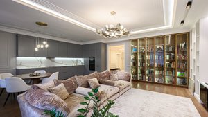 Трехкомнатная квартира, Новосибирск, Центральный район, ул. Семьи Шамшиных, д.20