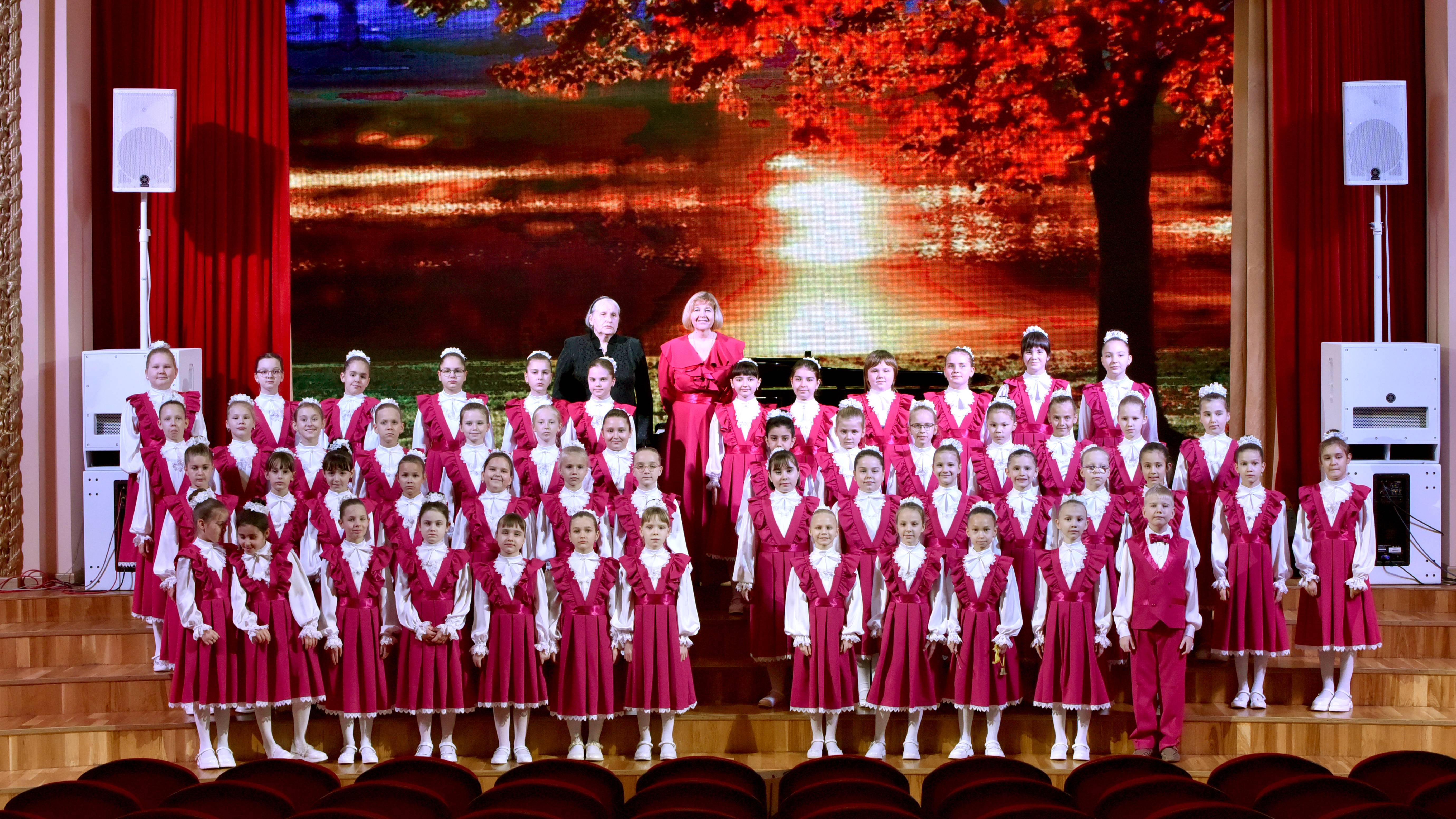 Концерт хора "Родничок" смотреть онлайн