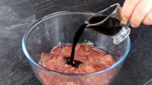 Салат "Гости в шоке из чего же он!" А вкусный какой!