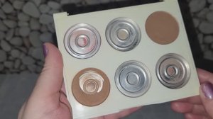 Косметика для лица, затертая до дыр…..