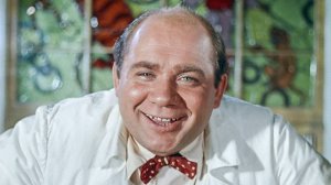 ЕВГЕНИЙ ЛЕОНОВ