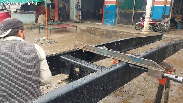 Замена рамы грузовика смотреть онлайн