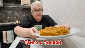 Там же нет мужиков, мужики в России! Слава России!