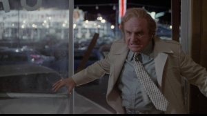 Дед наказал барыгу(Подержанные автомобили,1980)