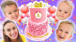 С днём рождения, Алиса! Добро пожаловать в семью Влада и Ники!