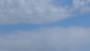 Прогулка по Волге. Вот такой вид на Самару. Просто иногда надо устраивать себе такие поездки.